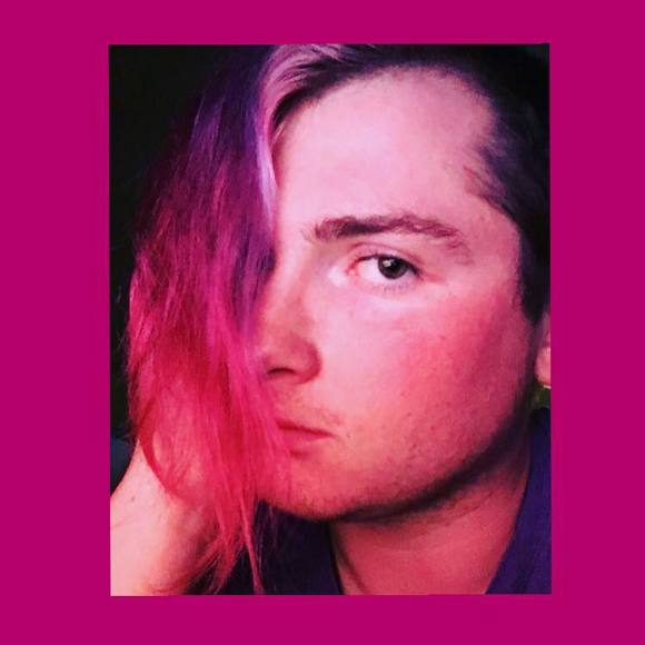 Meet your Posher, Chris - Picture 1 of 1